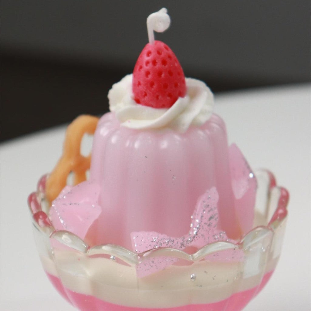 New Product: Pudding Cup Scented Candle Cake with Strawberry Decoration, Handmade Gift for Girlfriends/Best Friends on Birthdays